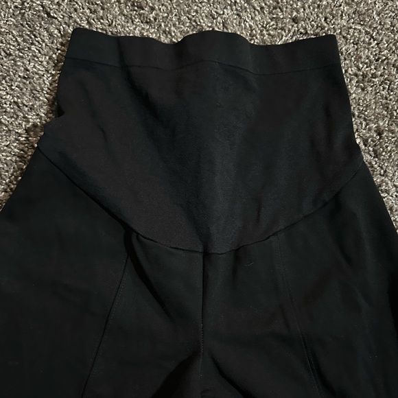 Old Navy Maternity Black Leggings size small - Picture 5 of 7